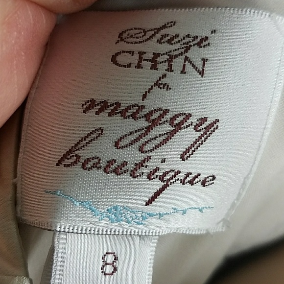 Dress,  Suzi Chin for Maggy Boutique. - Picture 5 of 5